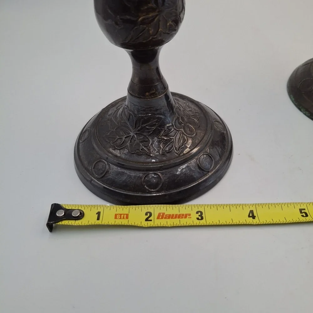 N/A vintage embossed